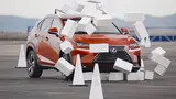 94152_lexus-will-have-you-driving-blind-for-46-seconds-to-make-a-point_2.jpg