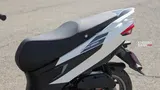 61935-Aprilia-SXR-160-39.jpg