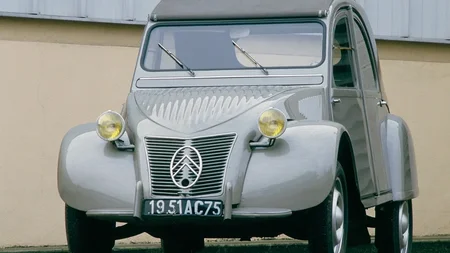 بازگشت یکی از خودروهای کوچک و نمادین تاریخ؛ سیتروئن 2CV الکتریکی می‌شود