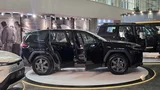 نگاهی به غرفه توسن موتور در هفتمین نمایشگاه خودرو تهران شهریور 1405