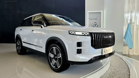 رونمایی از لوکانو L7 PHEV مکث موتور در نمایشگاه خودرو تهران ۱۴۰۵؛ مشخصات فنی شاسی‌بلند هیبریدی