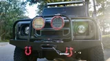 هیولای ۶ چرخ بریتانیایی با قلب تپنده فورد؛ لندرور دیفندر Flying Huntsman به فروش می‌رسد